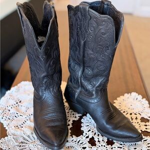 Justin Women’s Cowgirl Boots